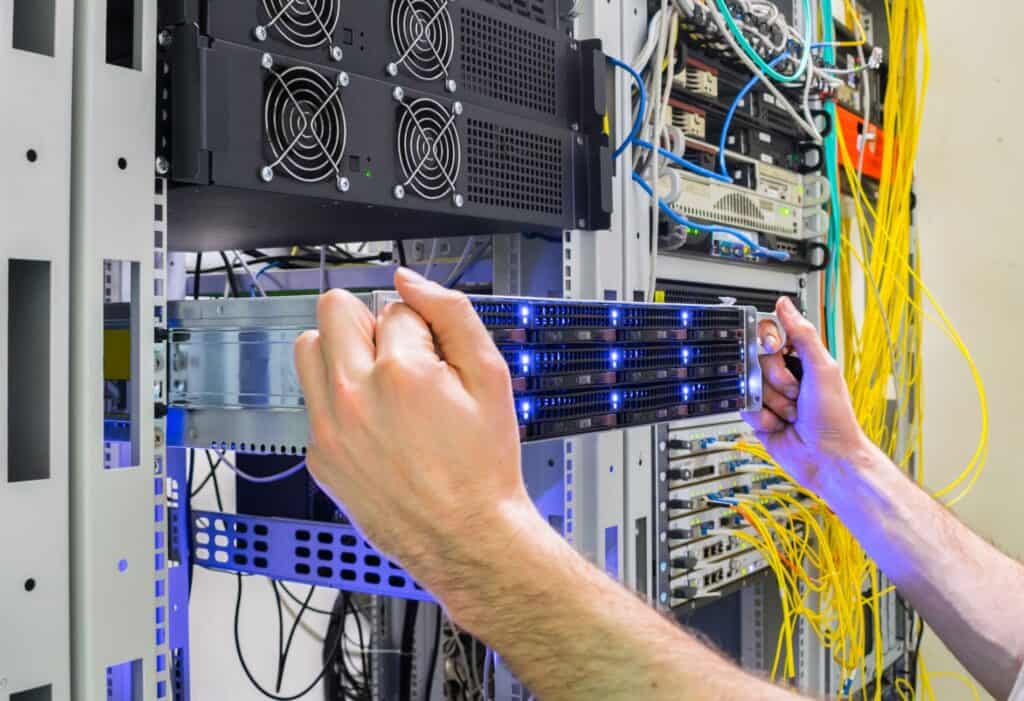 Server and security services